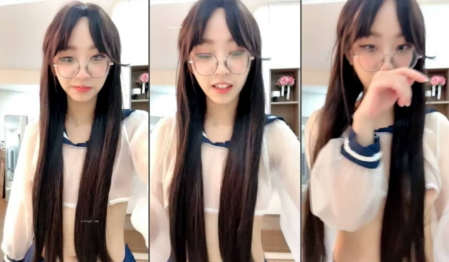 我勒个豆 超级文静女神【精品粉宝宝】性感身材大奶翘臀美腿 脱衣裸舞 道具自慰 无毛嫩穴太顶了 (7)}