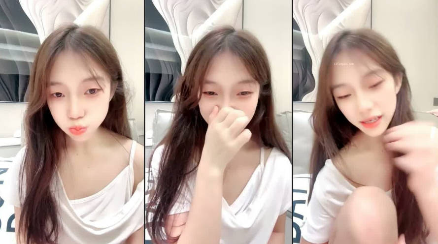 甜美校花下海【吧啦】S级身材全身白嫩 奶子圆圆的很有型 细腰翘臀 揉奶掰穴嫩嫩的 看了一晚上睡不着 (1)}
